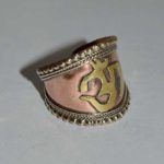 Kathmandu-Handicrafts,-Tibetan-Jewelry,-OM-Ring