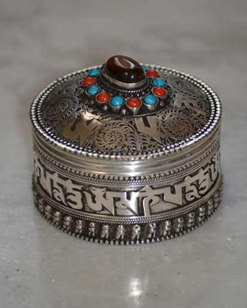 Filigree White Metal Jewelry Box