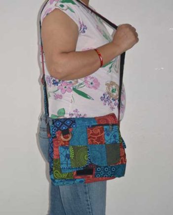 Wooden Ring Patch Cotton Purse