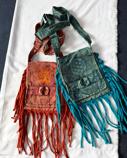 Kathmandu-Hippie-Bags,-Himalayan-Bags